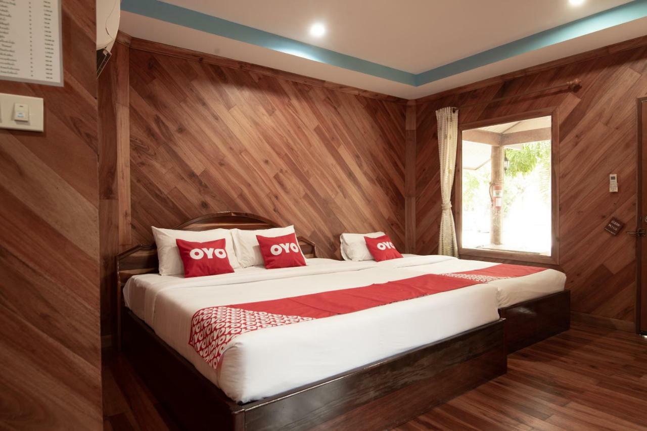 Oyo 351 Palmsuay Resort Khao Saming Exteriör bild